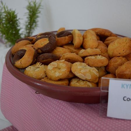 Kymata Hotel Kamári エクステリア 写真