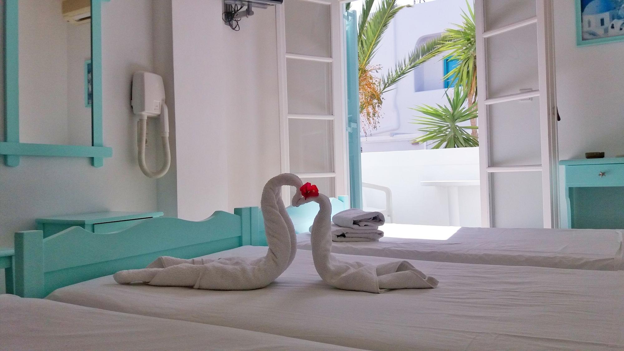 Kymata Hotel Kamári エクステリア 写真