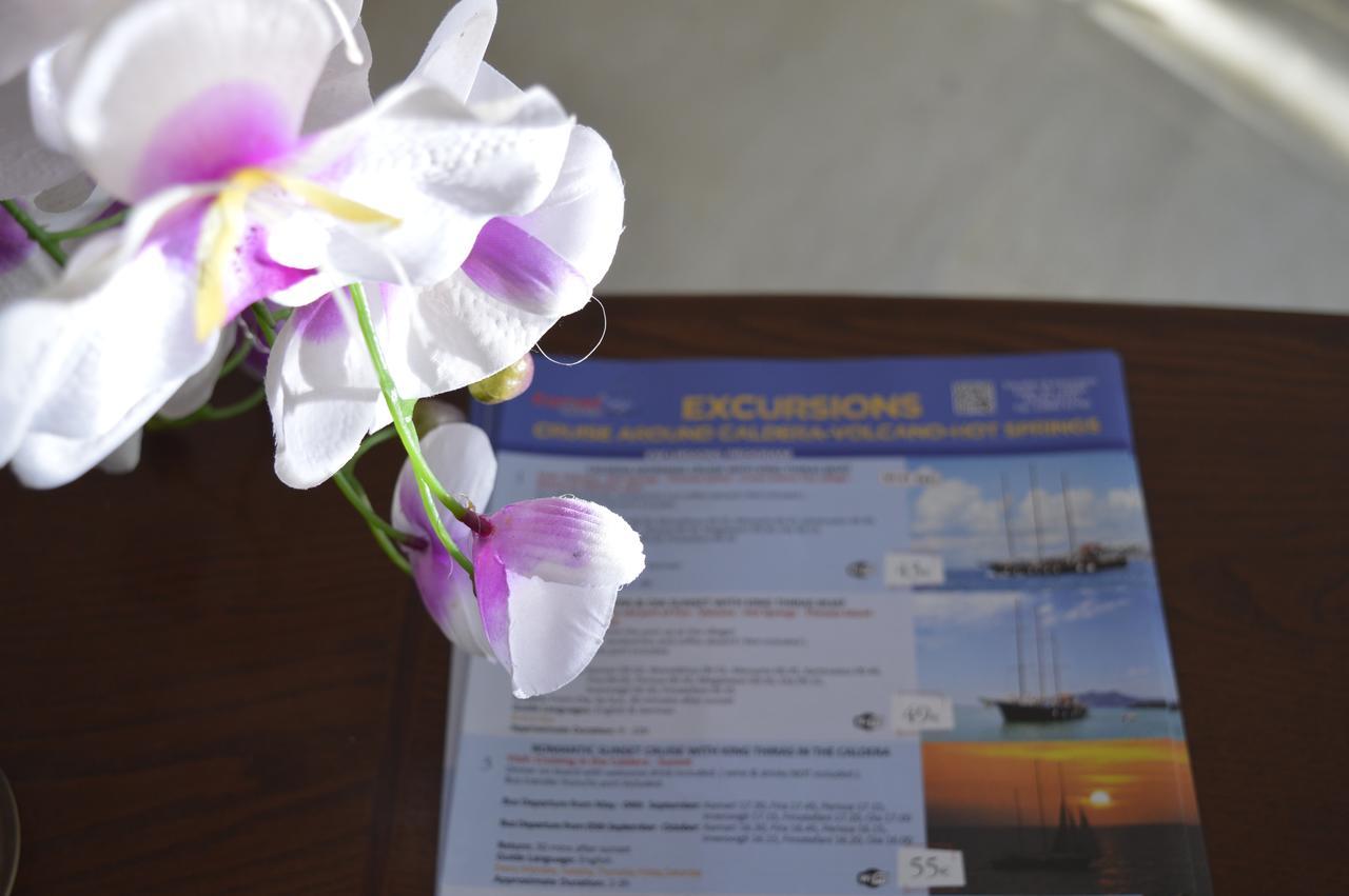 Kymata Hotel Kamári エクステリア 写真